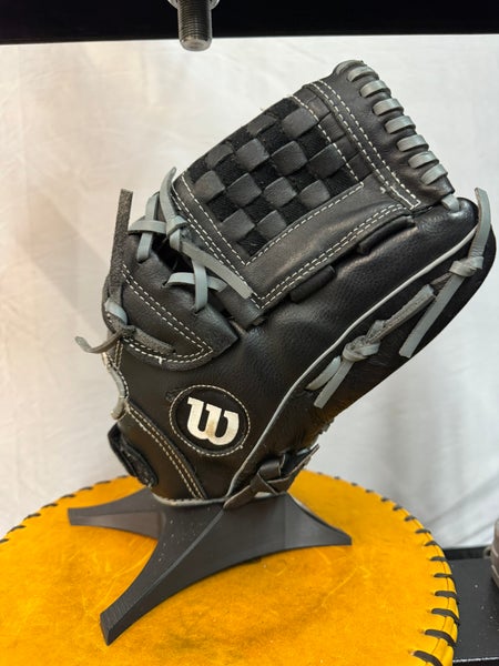 Wilson A360 RH Softball Glove 12.5" (Used)