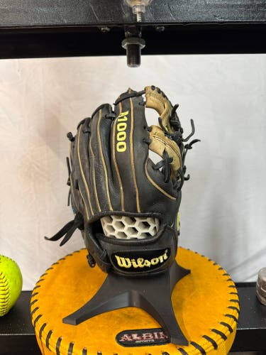 Wilson A1000 RH Infield Baseball Glove 11.25" (Used)