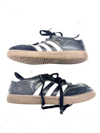 Used Adidas Soccer Indoor Shoes Black Junior 04 11860-C000301371