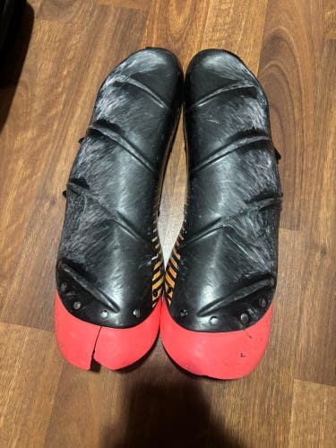 Beat up Shred Shin guards Large