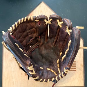 125th Anniversary Rawlings Heart of the Hide RH Pitcher's Baseball Glove 11.75" (Used)