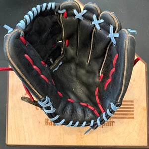 Rawlings Heart of the Hide RH Pitcher's Baseball Glove 12" (Used)