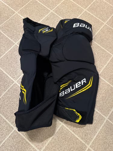 Intermediate Medium Bauer Supreme ACP Elite Girdle (Used)