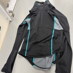 Girls Shock Doctor cut shirt medium (Used)