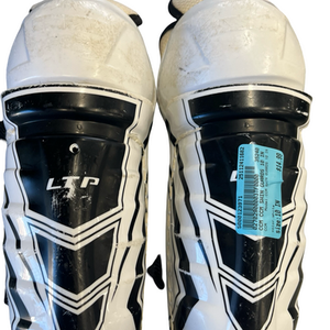 Used CCM CCM SHIN GUARDS 10 IN Junior Shin Guards White 10" 11682-S000123971