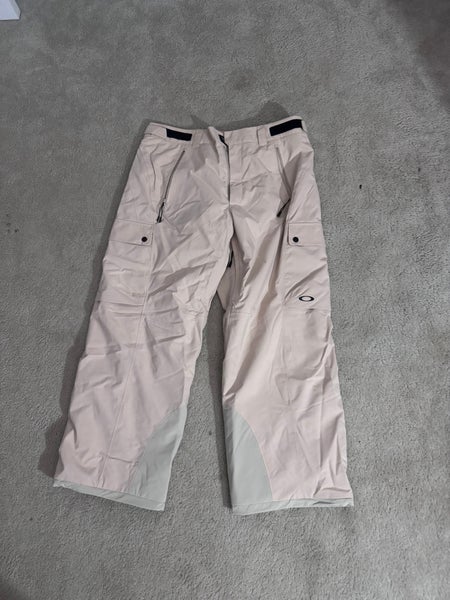 Men's Adult XL Oakley Pants (New) never worn