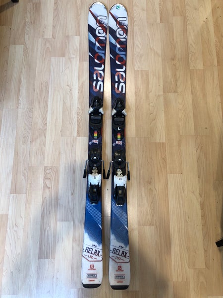 2015 Men's 150cm Salomon Relax Skis | Salomon L10 Bindings (Used)