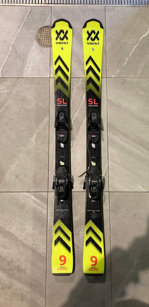 Volkl Racetiger Jr Pro 130cm Racing Skis + Marker 7.0 Bindings