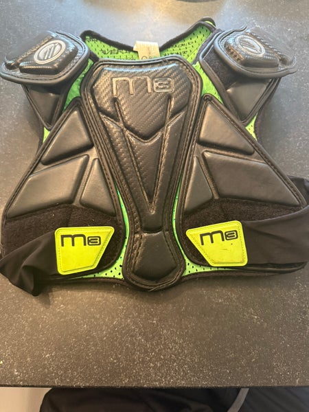 Large Adult Maverik M3 Speed Pad Shoulder Pads (Used)