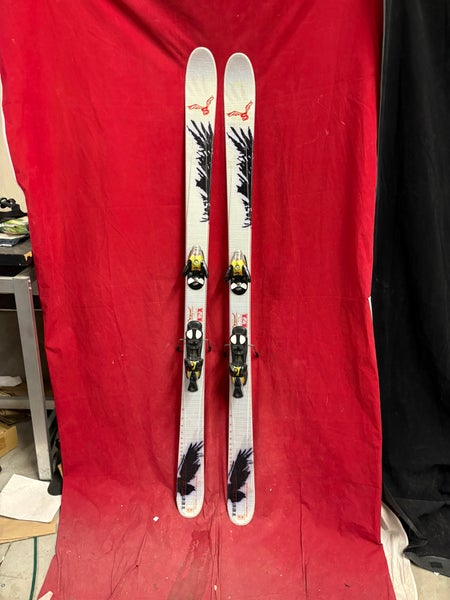 Skis: Salomon 171 cm Skis With Bindings (Used)