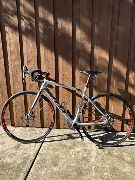 Felt Z4 Disc Carbon Road Bike – SRAM Rival 22 – Hardly Used – Excellent Condition