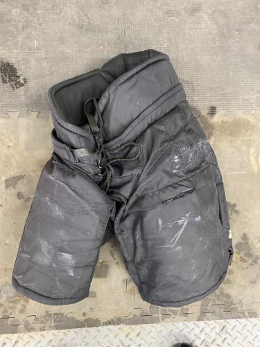 Men's Senior Large CCM Hockey Pants Pro Stock (Used)