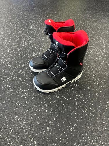 Used DC Shoes SCOUT 2023 Boys Snowboard Boots Black Junior 06 11849-S000033864