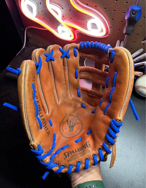 Spalding LH Infield Baseball Glove (Used)