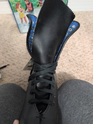 Vintage American Rocket Figure Skates Men's Size 7 (New)