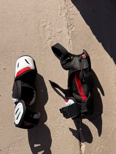 Senior Large CCM JetSpeed FT6 Pro Elbow Pads (Used)