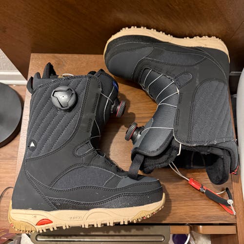 Women's Size M 4.5 (W 5.5) Burton Limelight Snowboard Boots Medium Flex All Mountain (Used)