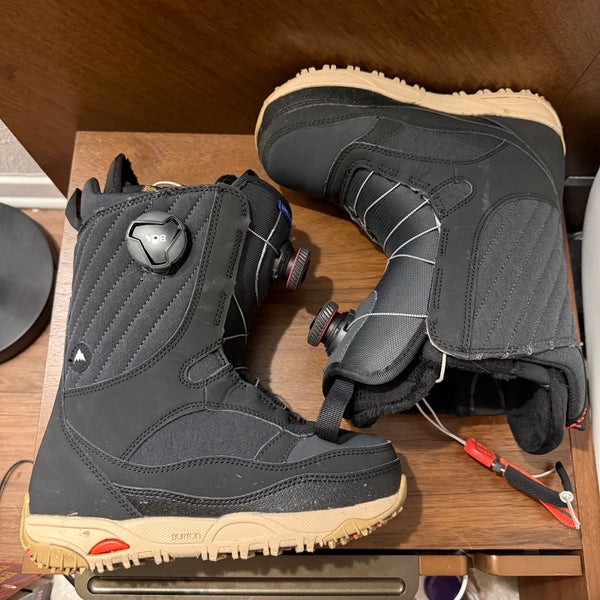 Women's Size M 4.5 (W 5.5) Burton Limelight Snowboard Boots Medium Flex All Mountain (Used)