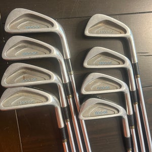 Women's Wilson 1200 Right Handed Iron Set Ladies Flex Steel Shaft (Used)
