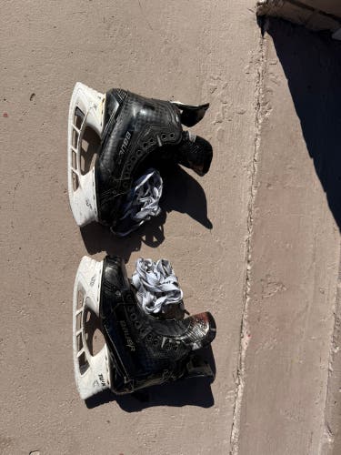 2022 Bauer Supreme Mach Hockey Skates Wide Width 9.5 (Used)