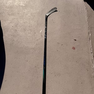 Senior CCM JetSpeed FT7 Pro Right Handed Hockey Stick P28 70 Flex (New)