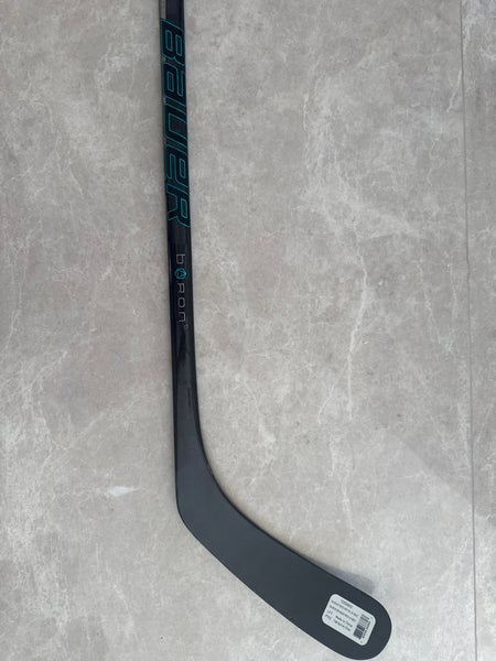Intermediate Bauer Twitch Left Hand Hockey Stick P92 50 Flex (New)