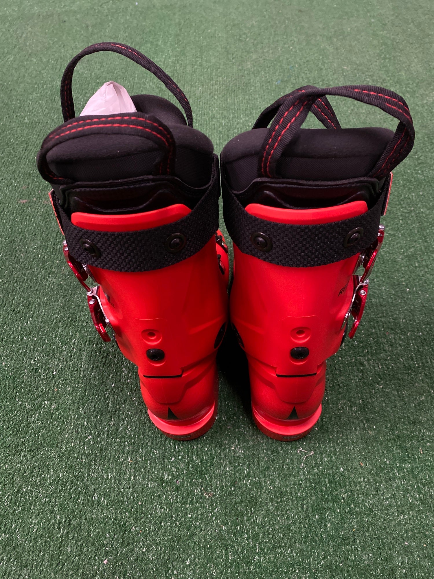 New Atomic Redster Club 100 LC Sport Ski Boots | Mondo 23-23.5