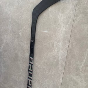 Senior Bauer Proto2 Right Handed Hockey Stick P28 70 Flex (New)