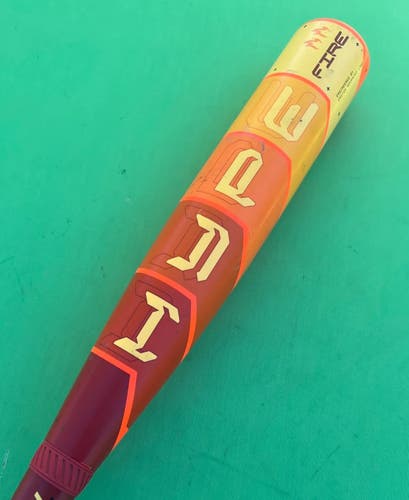2025 Easton Hype Fire Bat USSSA Certified (-8) 23 oz 31"