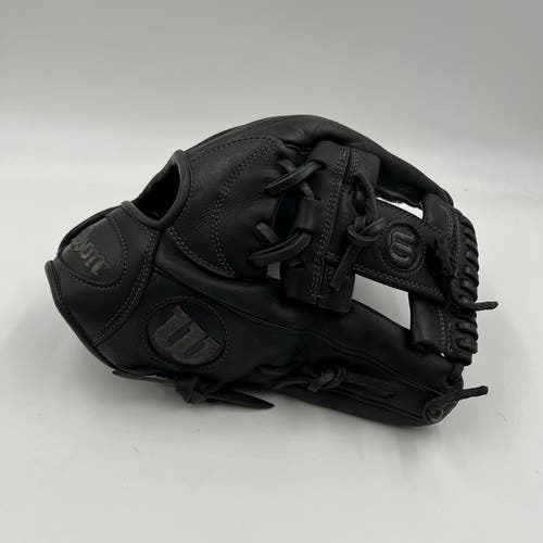 Wilson A1k 11.75 Infield Baseball Glove