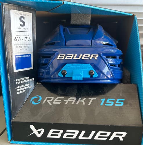 Small Bauer Re-Akt 155 Helmet (New)