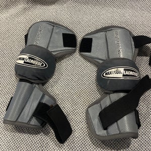 Small / Medium Youth Arm Pads (Used)