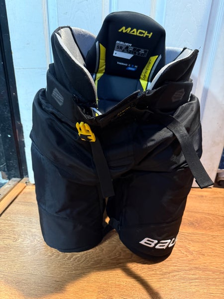 Men's Senior XL Bauer Supreme Mach Hockey Pants (Used)