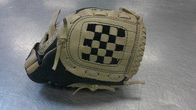 Used Adidas EAZY CLOSE BB/SB Glove RH Throw Brown 9 1/2" 11339-S000194392