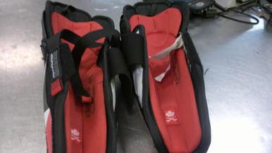 Used CCM FT475 Junior Shin Guards White 11" 11339-S000196646