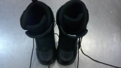 Used MATRIX 780 Mens Snowboard Boots Black Senior 9 11339-S000196529