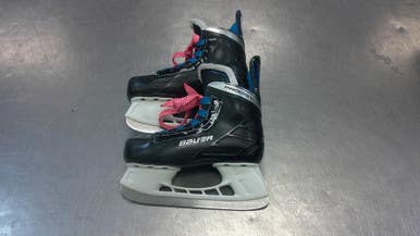 Used Bauer PRODIGY Junior Hockey Skate Junior 02 11339-S000196511