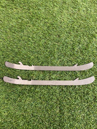 Bauer LS2 Holders, Runners, & Replacement Steel Blades 296 mm (New)