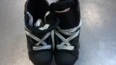 Used RENEGADE Youth Hockey Skate Youth 09.0 11339-S000196503