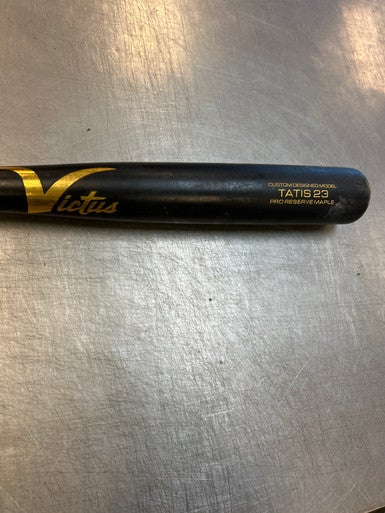 Used Victus TATIS 23 BB/SB Wood Bat 33" 11339-S000193228