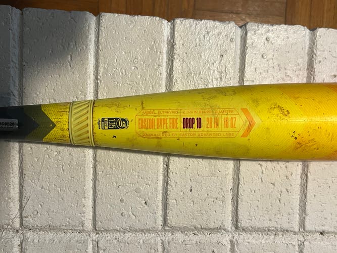 2024 Easton Hype Fire Composite USSSA Certified Bat (-10) 18 oz 28" (Used)