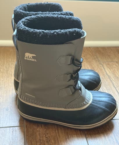 SOREL Youth Yoot Pac Waterproof Leather Winter Boots - Gray - Size 6Y Big Kids/Youth (Used)