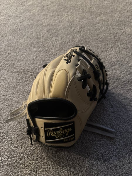 2023 Rawlings Heart of the Hide RH Infield Baseball Glove 11.5" (Used)