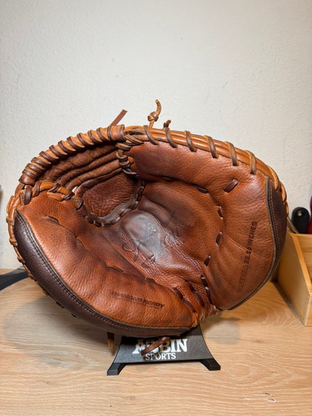 Nike Diamond Ready RH Catcher's Baseball Glove 33.5" (Used)