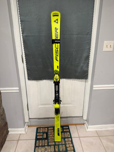 Fischer 175 cm Racing Skis With Bindings Max Din 13 (New)