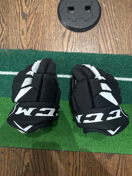 CCM JetSpeed FT475 Gloves 10" (Used)