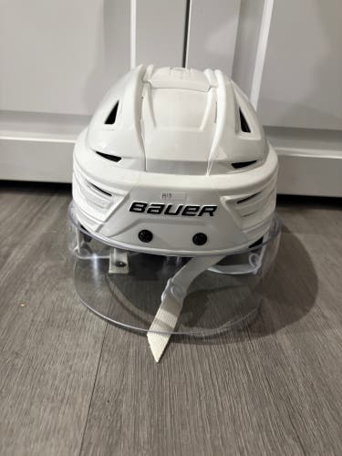Medium Bauer Re-Akt 150 Pro Stock Helmet (Used)
