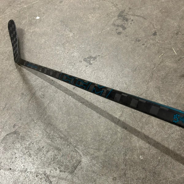 Senior CCM Vizion Hockey Stick Right Handed P90 | Pro Stock