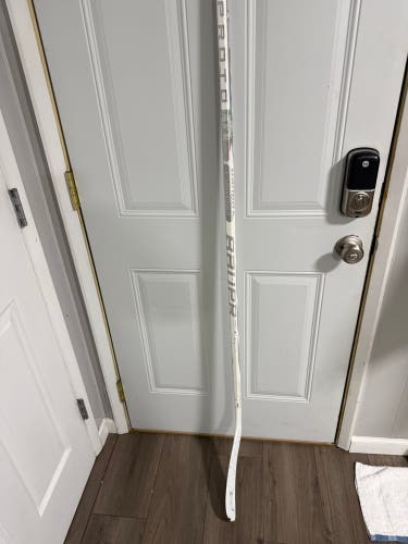 Junior Bauer Proto-R Right Handed Hockey Stick P90T 50 Flex (Used)