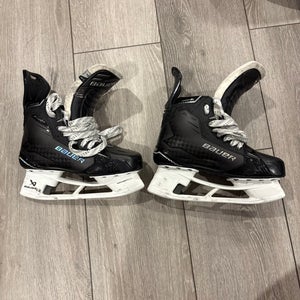 2024 Bauer Supreme Shadow Hockey Skates 7 (Used)